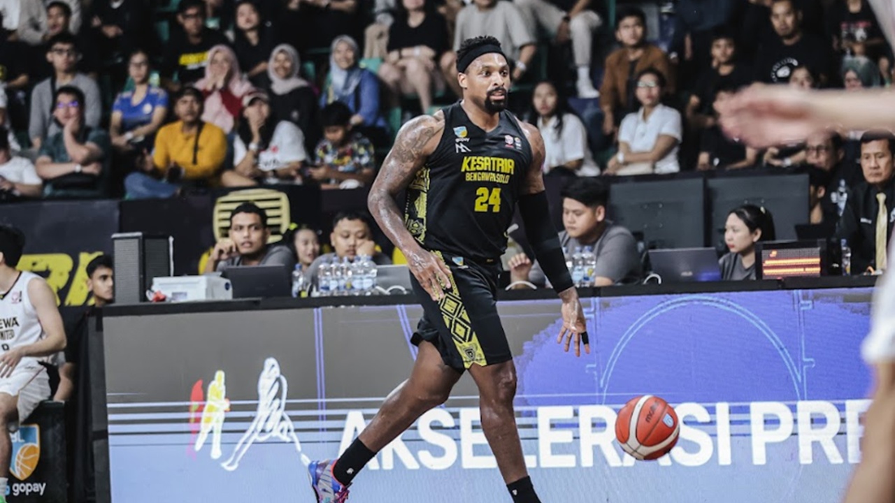 Kentrell Barkley Girang Kesatria Bengawan Solo Tumbangkan Dewa United