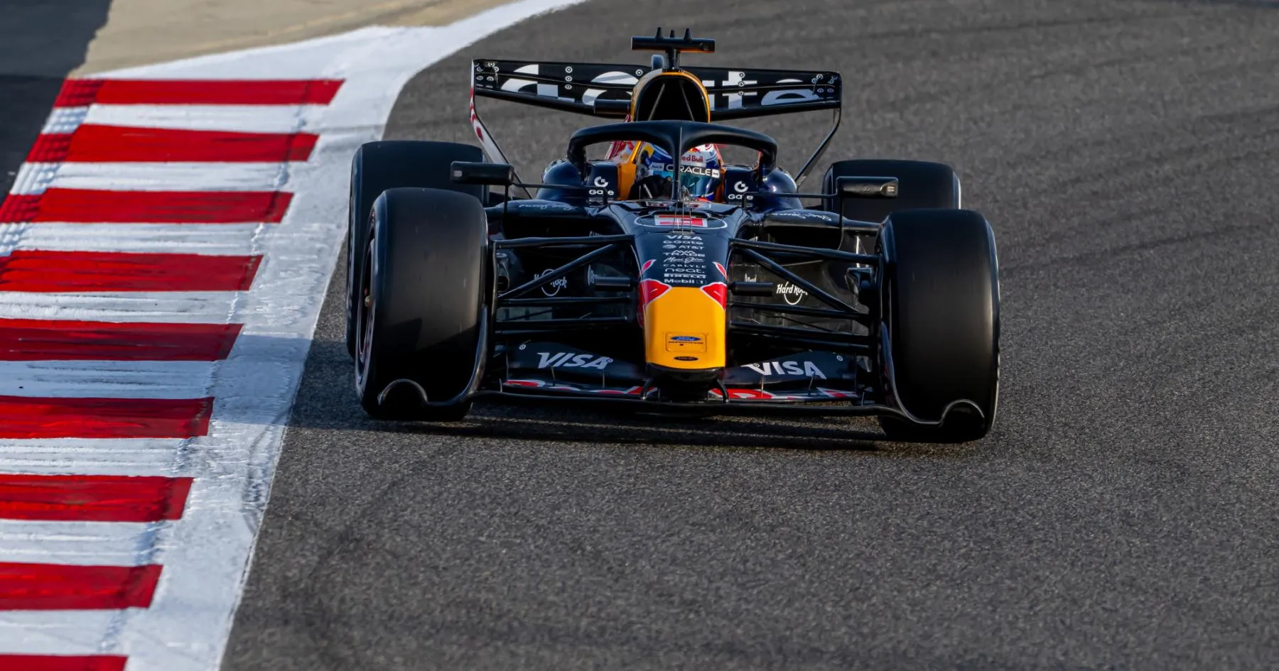 Masalah Hambat Kinerja Red Bull di Tes F1 Bahrain - sumber: (racingnews365)