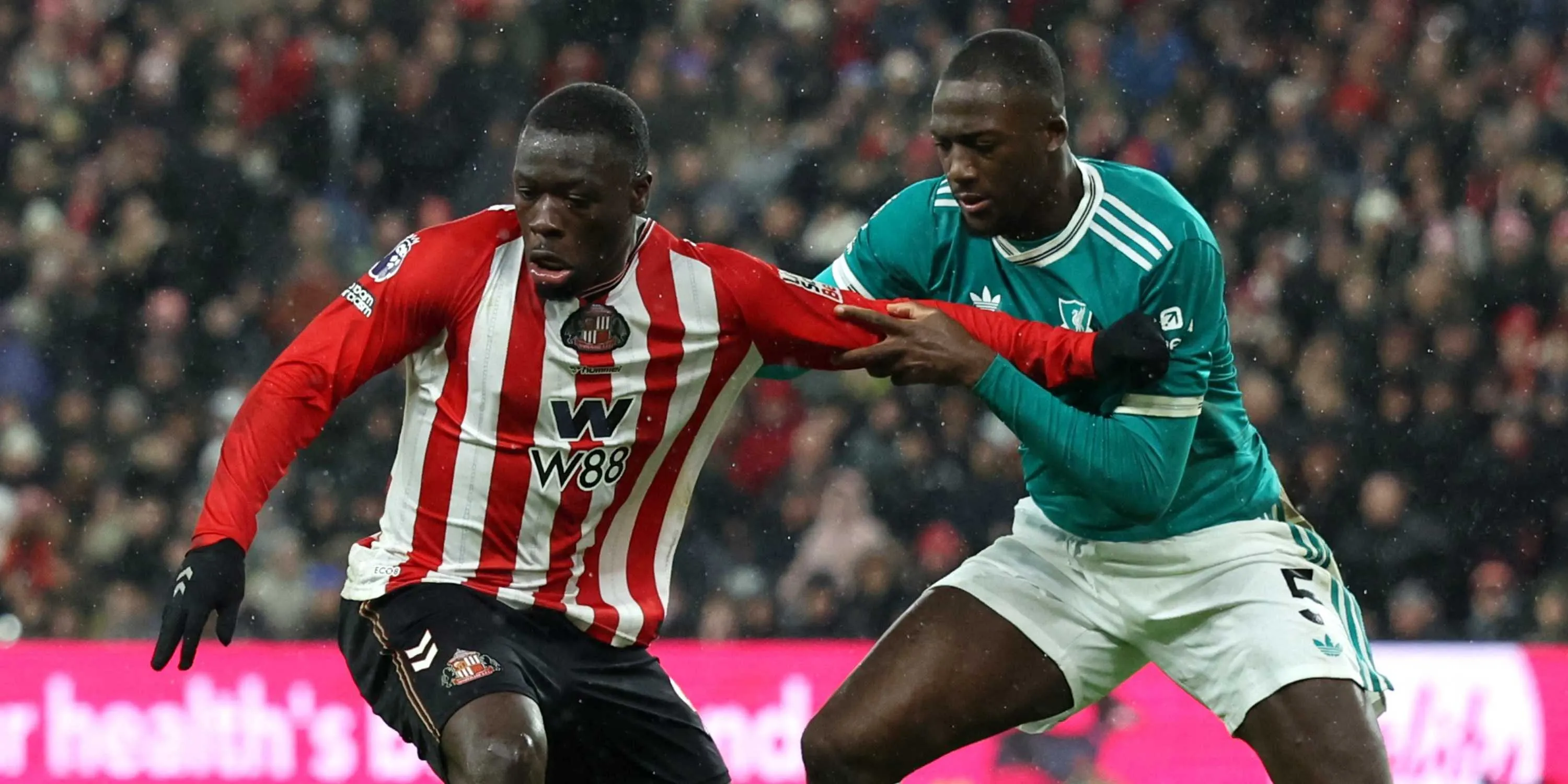 Performa Gemilang: Pemain Bintang Liverpool Tuai Pujian saat Menghadapi Sunderland - sumber: (givemesport)