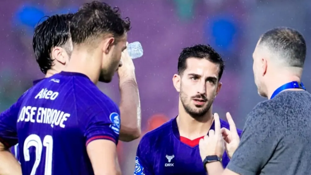 Strategi Baru Marcos Reina: Kunci Kemenangan Menghadapi PSIM - sumber: (ileagueid)