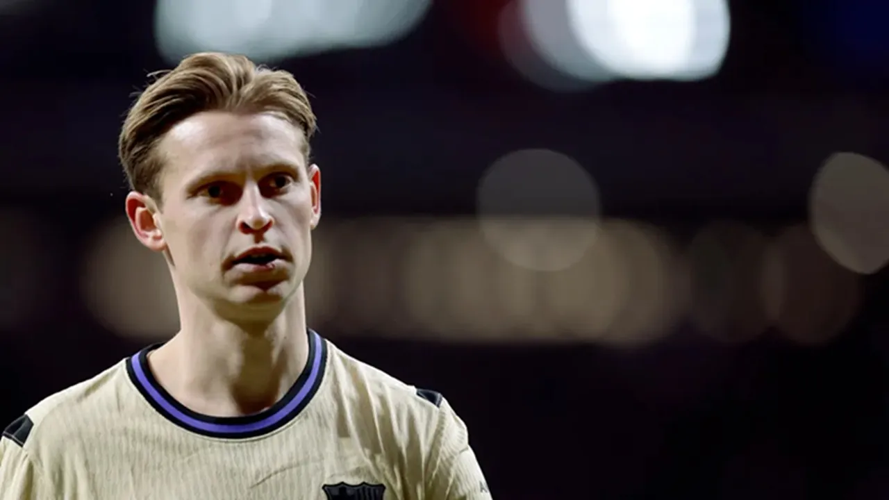 Frenkie de Jong Merasa Aneh dengan Keputusan Wasit