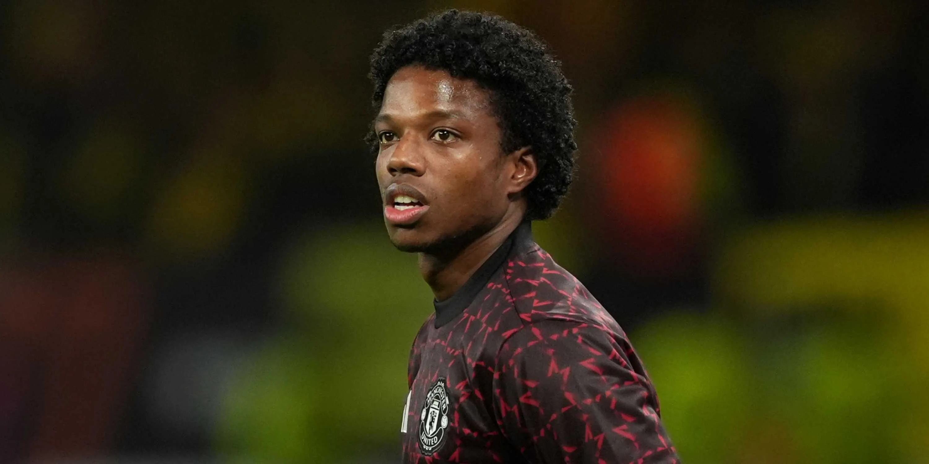 Leeds Bidik Bintang Manchester United Senilai £15 Juta dalam Tawaran Transfer Mengejutkan - sumber: (givemesport)