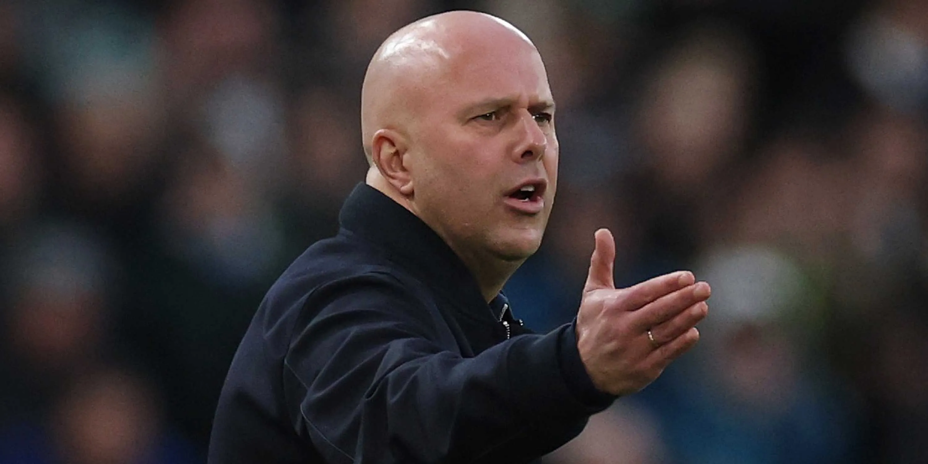 Liverpool Putuskan Masa Depan Arne Slot Usai Kemenangan Atas Sunderland, Kecewa dengan Performa Tim - sumber: (givemesport)