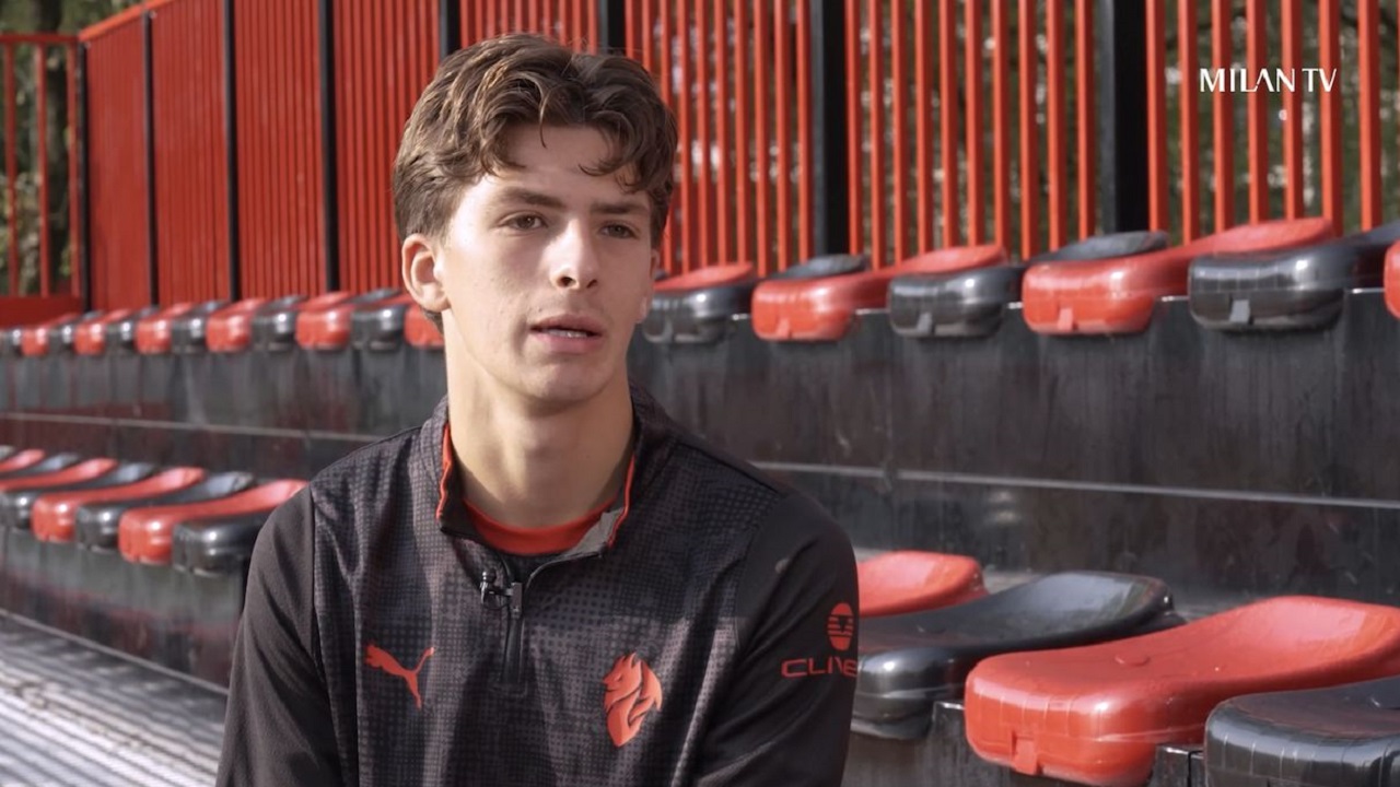 Manajemen Milan Mulai Taruh Perhatian Khusus Pada Lorenzo Ossola