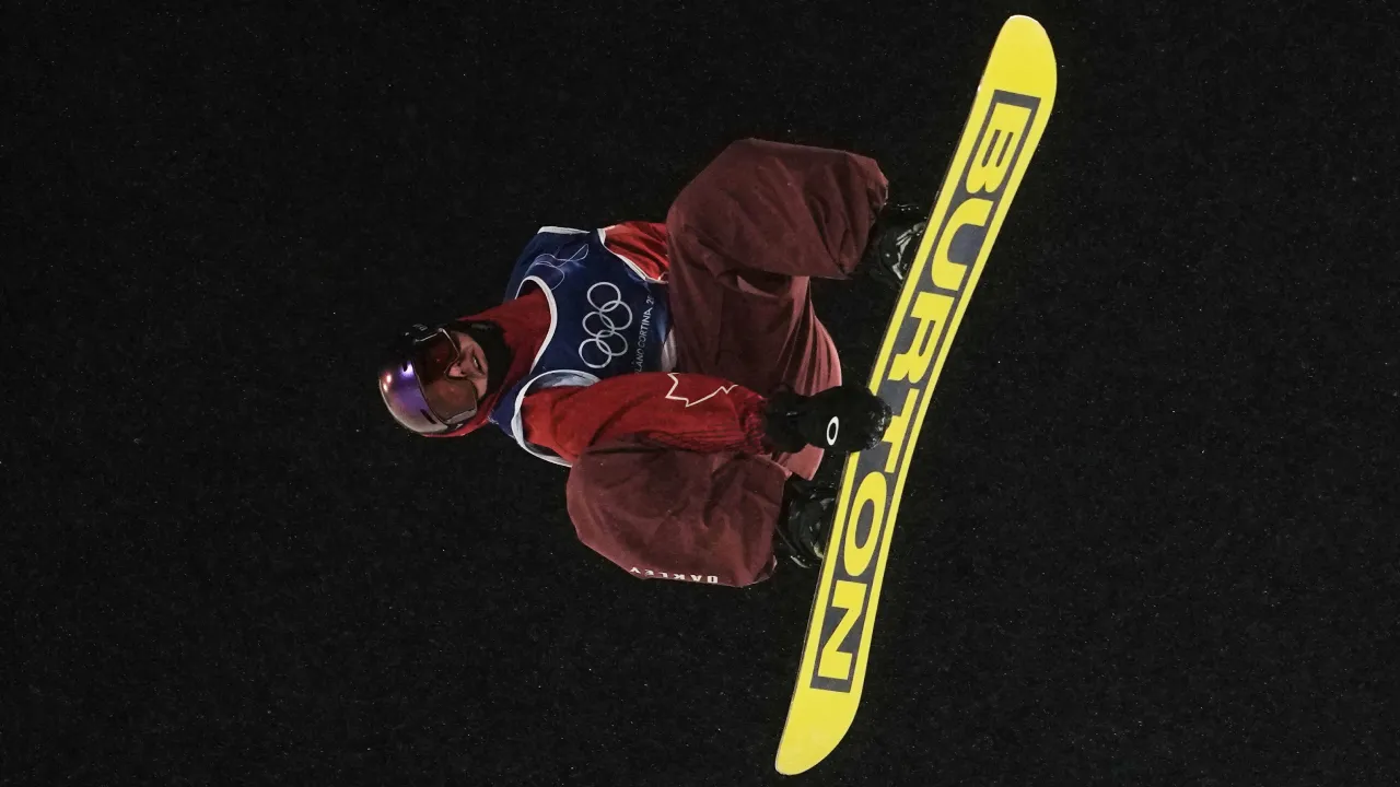 Mark McMorris menjadi salah satu kandidat kuat peraih medali pada nomor slopestyle, yang babak kualifikasinya dijadwalkan berlangsung pekan depan. (Foto: AP)