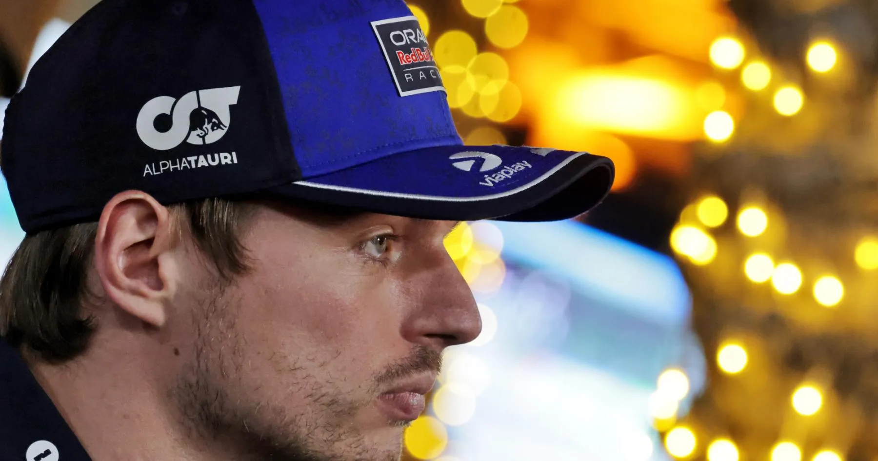 Max Verstappen Ragukan Masa Depan di F1 Pasca 2026 - sumber: (racingnews365)