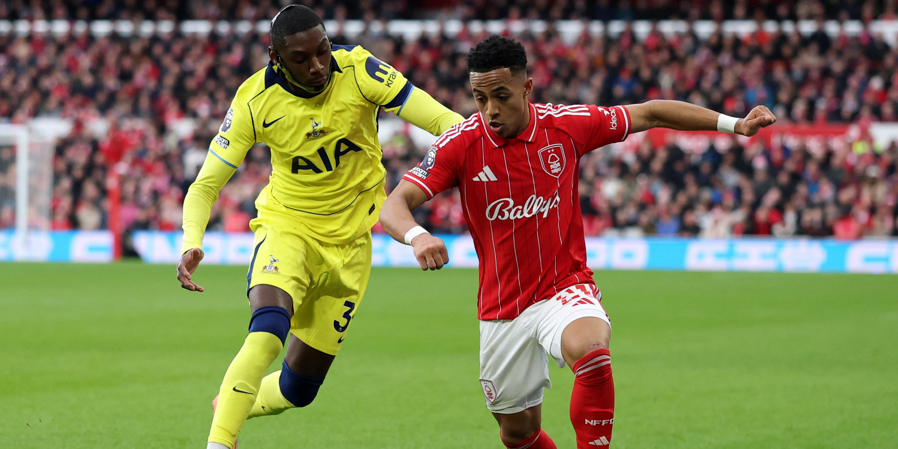 Newcastle Bidik Pemain Bintang Nottingham Forest Pemegang Rekor Musim Panas Ini