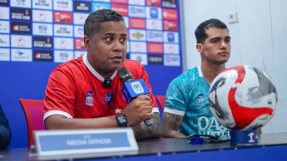 Persijap Bertekad Hentikan Kebangkitan Malut United - sumber: (ileagueid)