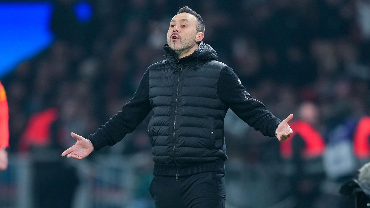 Roberto De Zerbi Siap Jadi Manajer MU, Tapi dengan Satu Syarat