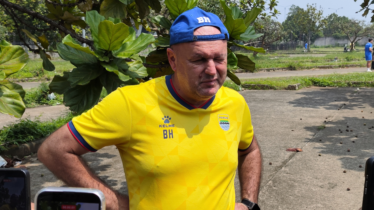 Bojan Akui Mental Pemain Persib Down Usai Telan Kekalahan