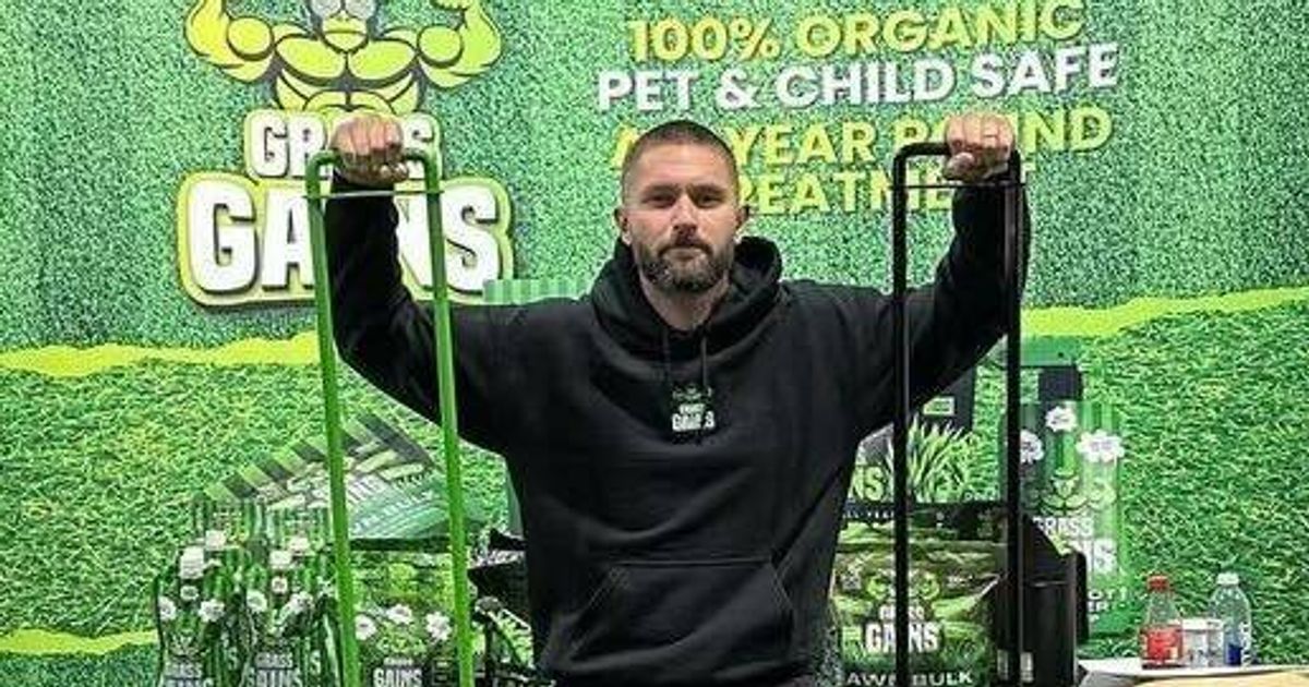 Eks Bintang Arsenal Beralih Usaha Jual Pupuk Klub