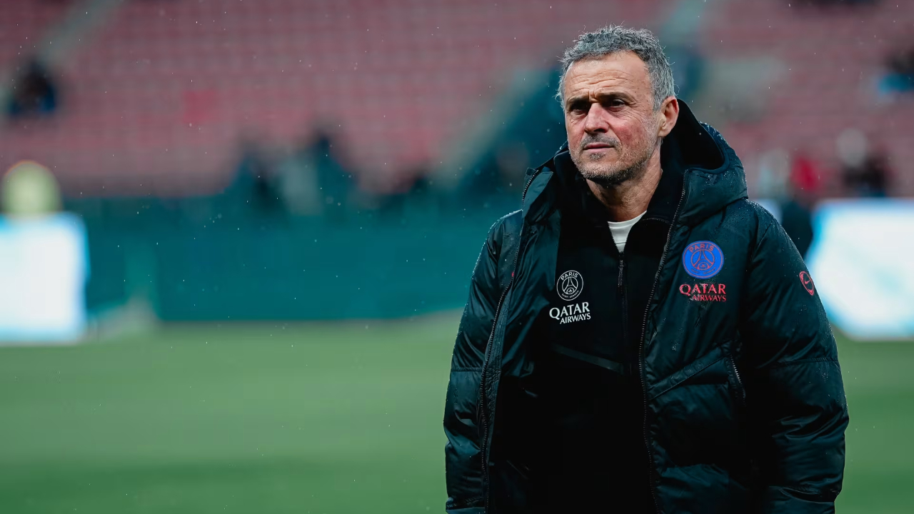 Luis Enrique Akui Rennes Efisien dan Layak Menang Atas PSG