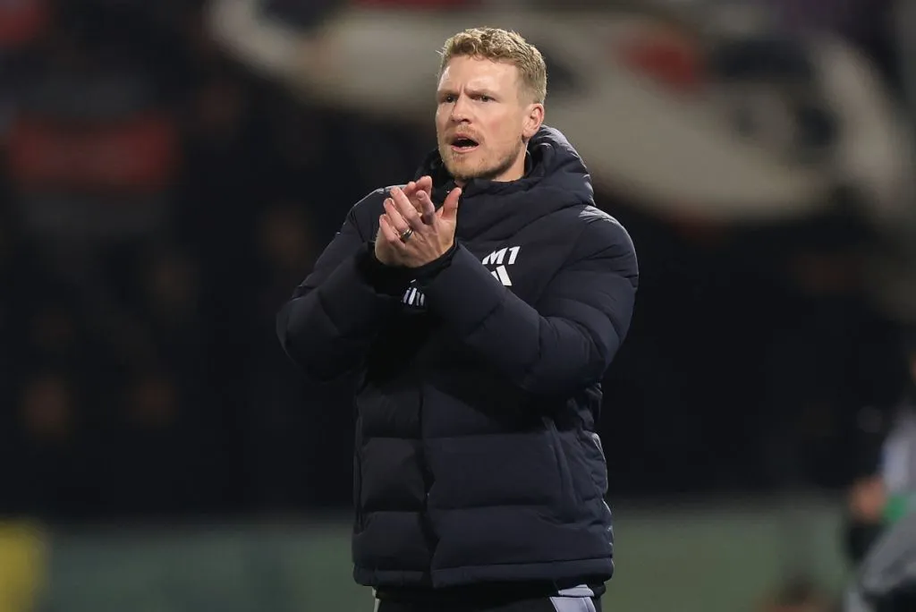 Pisa Kecolongan di Laga Kontra Milan, Hiljemark Menyoroti Kelengahan Tim - sumber: (footballitalia)