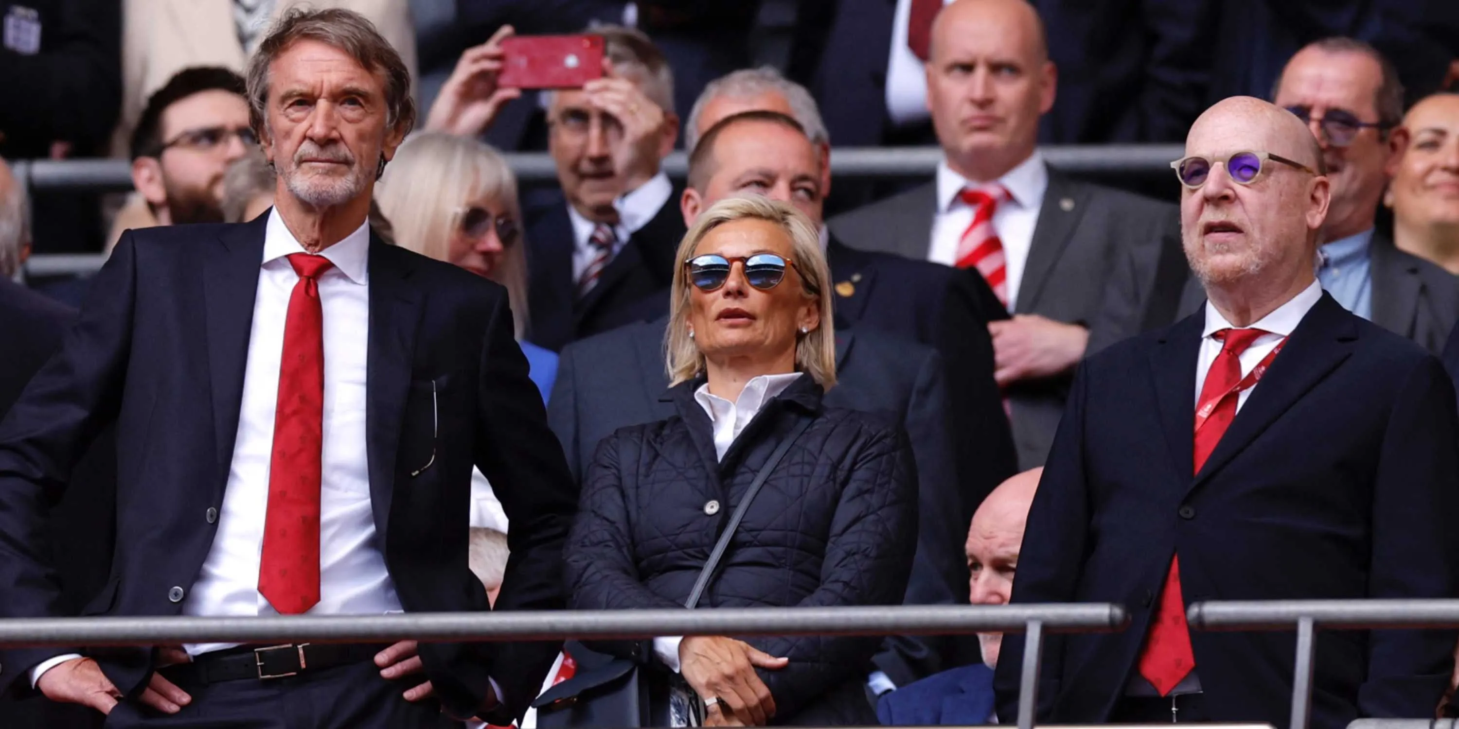 Respons Gary Lineker atas Klaim Imigran Bos Man Utd Ratcliffe Mendapat Perhatian Luas - sumber: (givemesport)