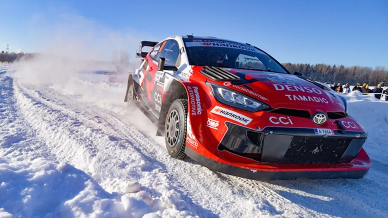 Takamoto Katsuta Salip Elfyn Evans untuk Pimpin Reli Swedia