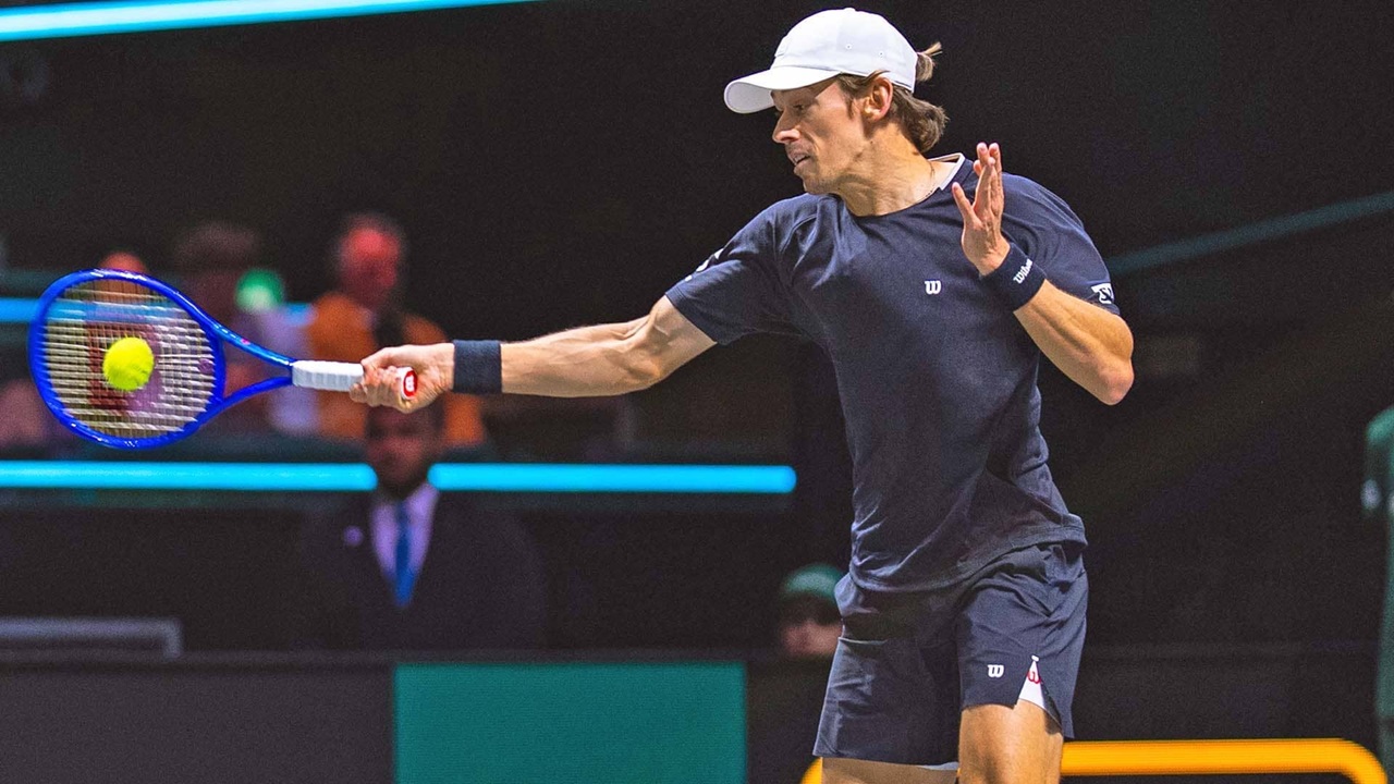 ‘Upaya Mental’ Alex De Minaur Gagalkan Botic Van de Zandschulp Di Rotterdam