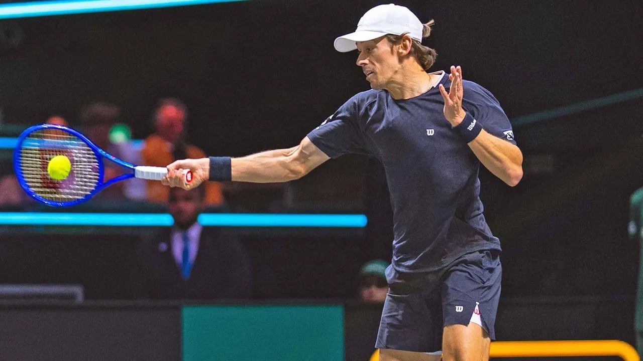 ‘Upaya Mental’ Alex De Minaur Gagalkan Botic Van de Zandschulp Di Rotterdam