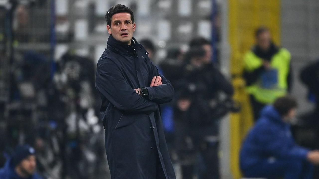 Cristian Chivu Santai Tanggapi Kartu Merah Pierre Kalulu