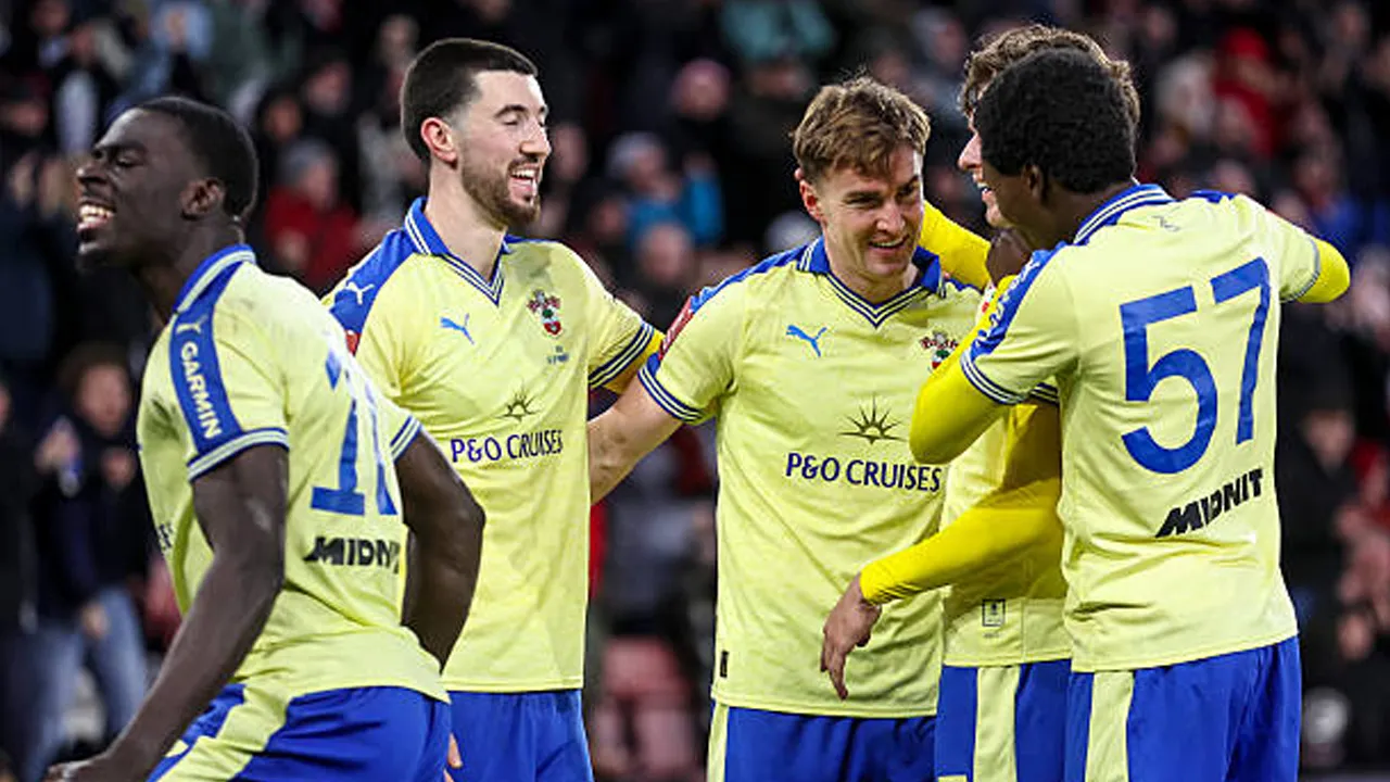 Hasil Pertandingan Piala FA: Southampton 2-1 Leicester City