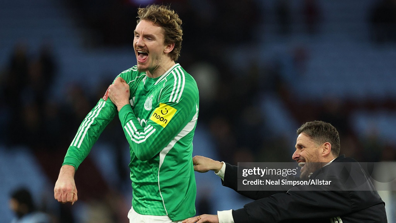 Howe Puji Peran Baru Nick Woltemade di Lini Tengah Newcastle