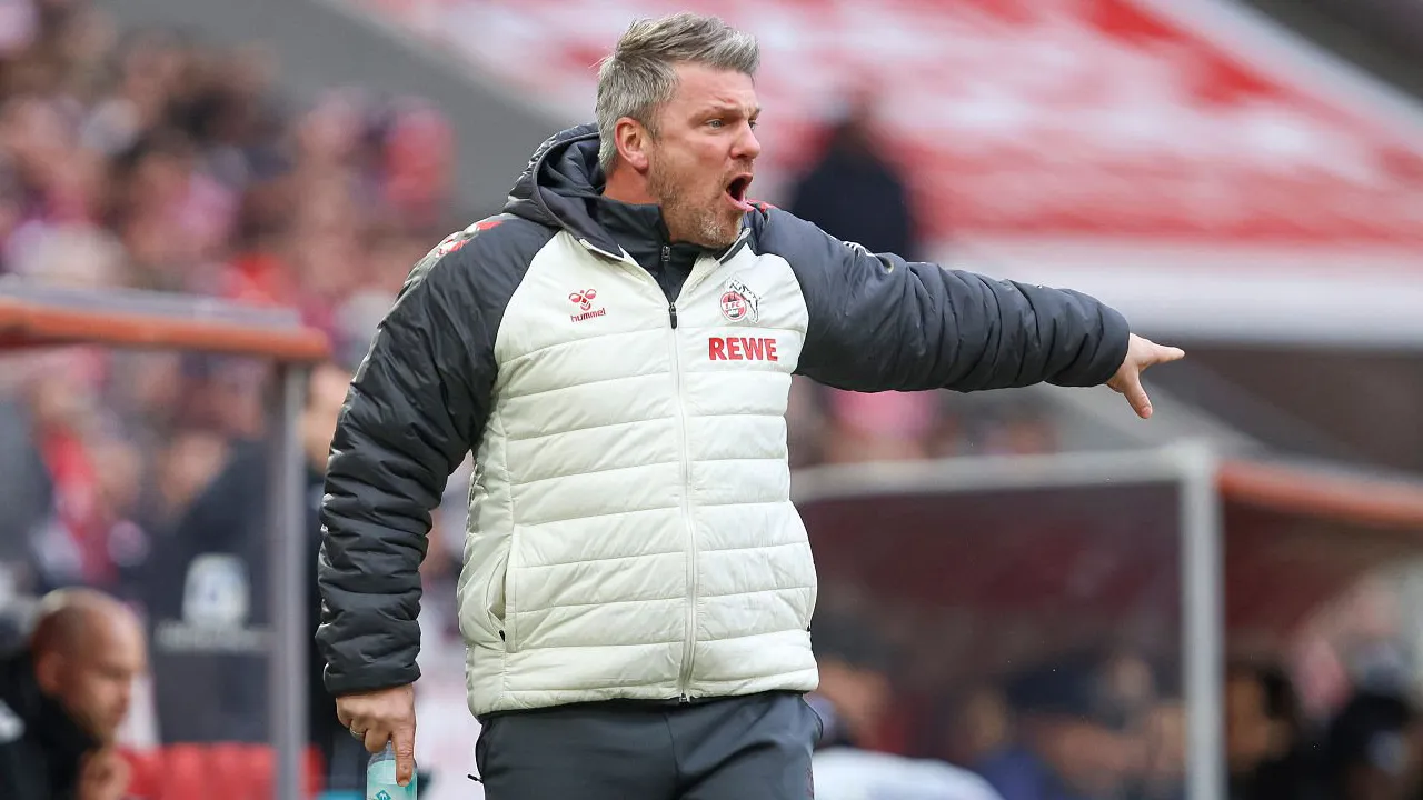 Lukas Kwasniok Tetap Puji Koln Meski Tumbang di Markas Stuttgart