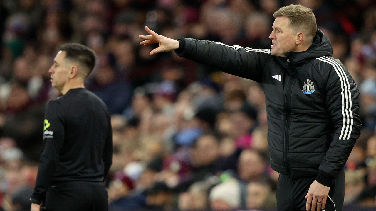 Newcastle Bangkit dan Singkirkan Villa dari Piala FA, Eddie Howe Puas