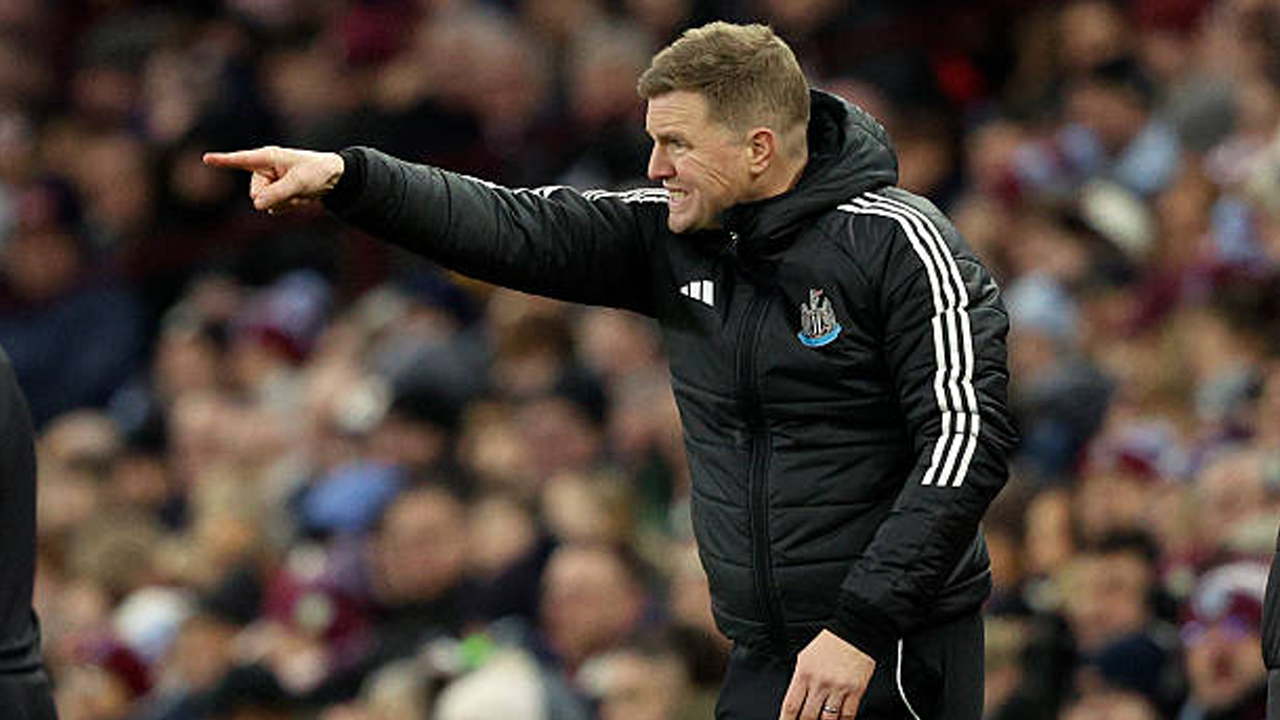 Newcastle United Dirugikan, Eddie Howe Kritik Ketergantungan Wasit Pada VAR