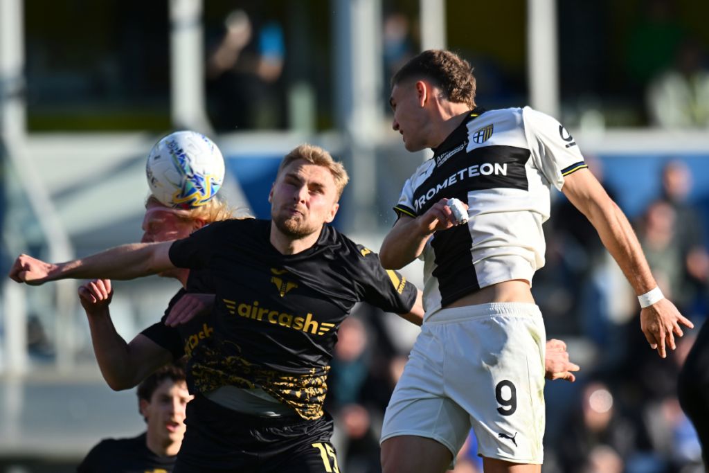 Parma Kalahkan Verona 2-1