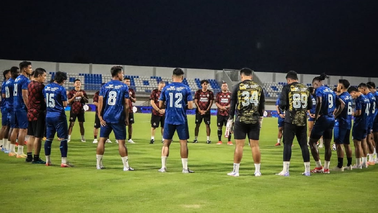 Prediksi Arema FC Vs Semen Padang FC, Misi Kabau Sirah Tinggalkan Zona Merah