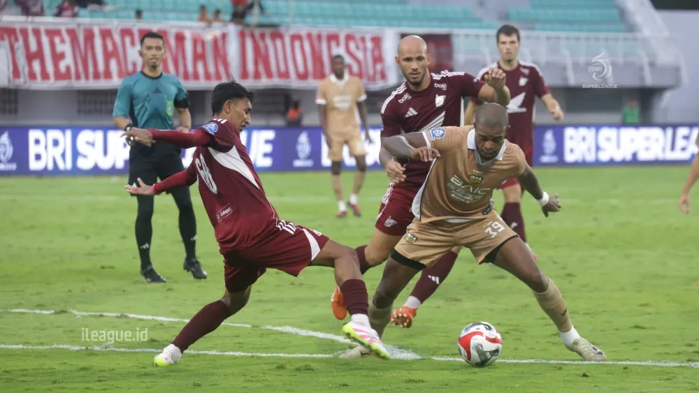 Strategi Dewa United Berbuah Kemenangan Berkat Keunggulan Pemain - sumber: (ileagueid)