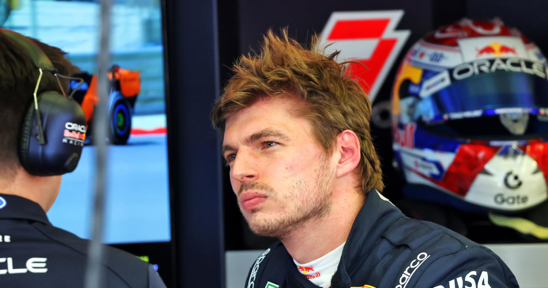 Verstappen Tenang Hadapi Pertanyaan Red Bull