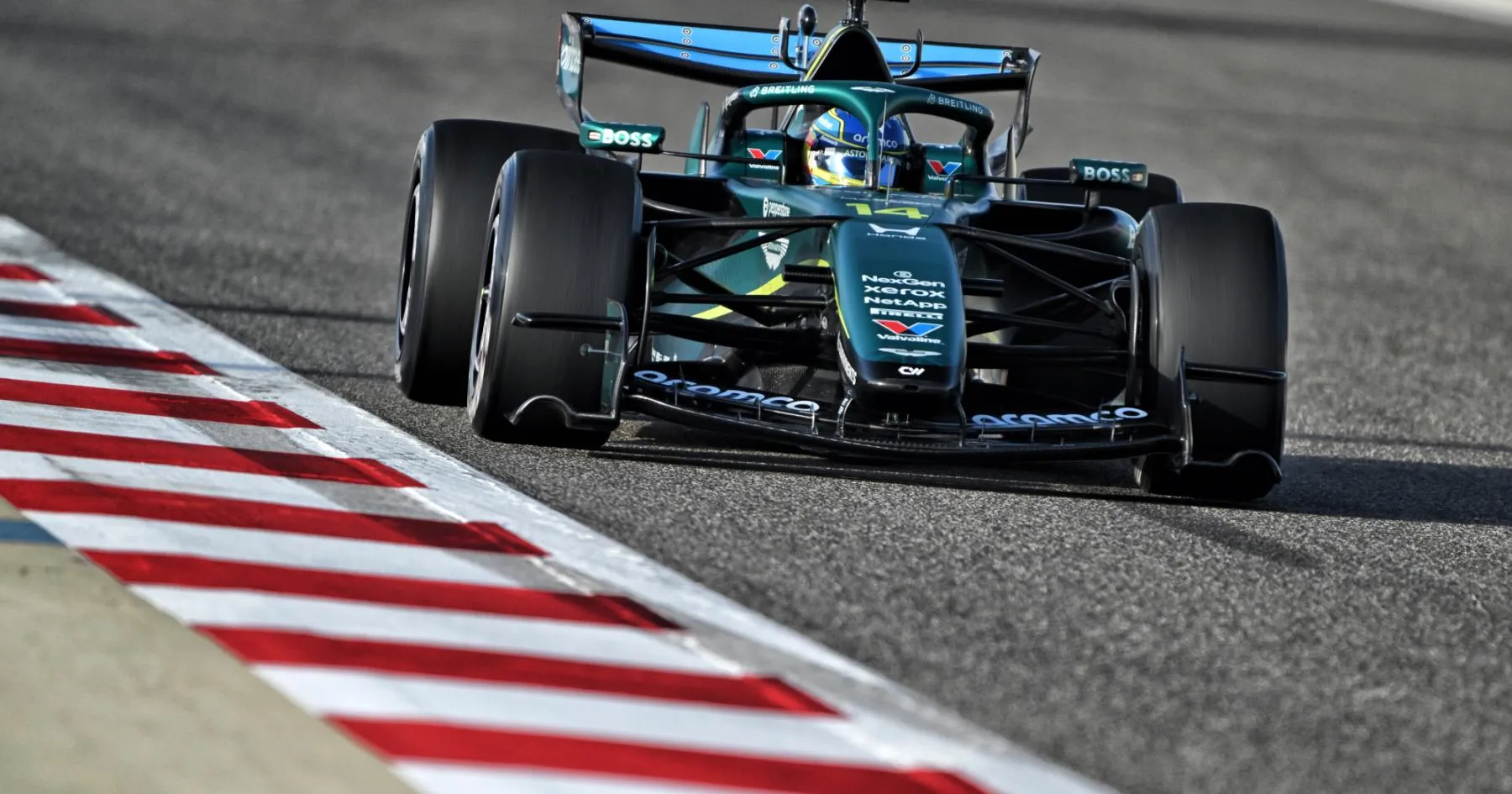 Alonso: Absen di Barcelona Sebabkan Start Buruk Aston Martin - sumber: (racingnews365)