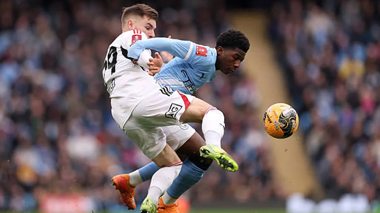 Beri Manchester City Perlawanan Sengit, Kapten Salford City Mengaku Puas