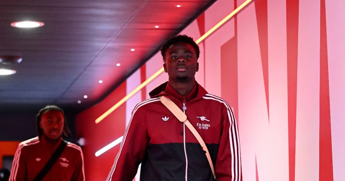 Bukayo Saka Tampil Starter Meski Awalnya di Bangku Cadangan - sumber: (footballlondon)