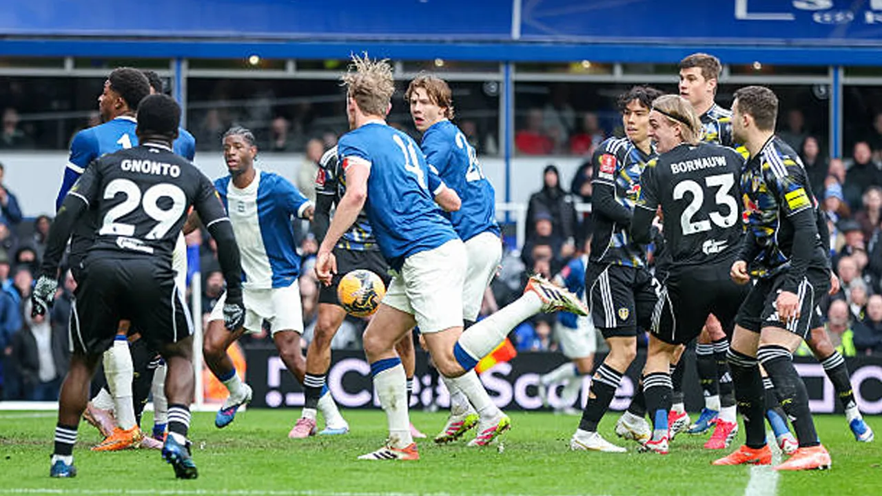 Hasil Pertandingan Piala FA: Birmingham City 1-1 Leeds United (2-4 Pen)