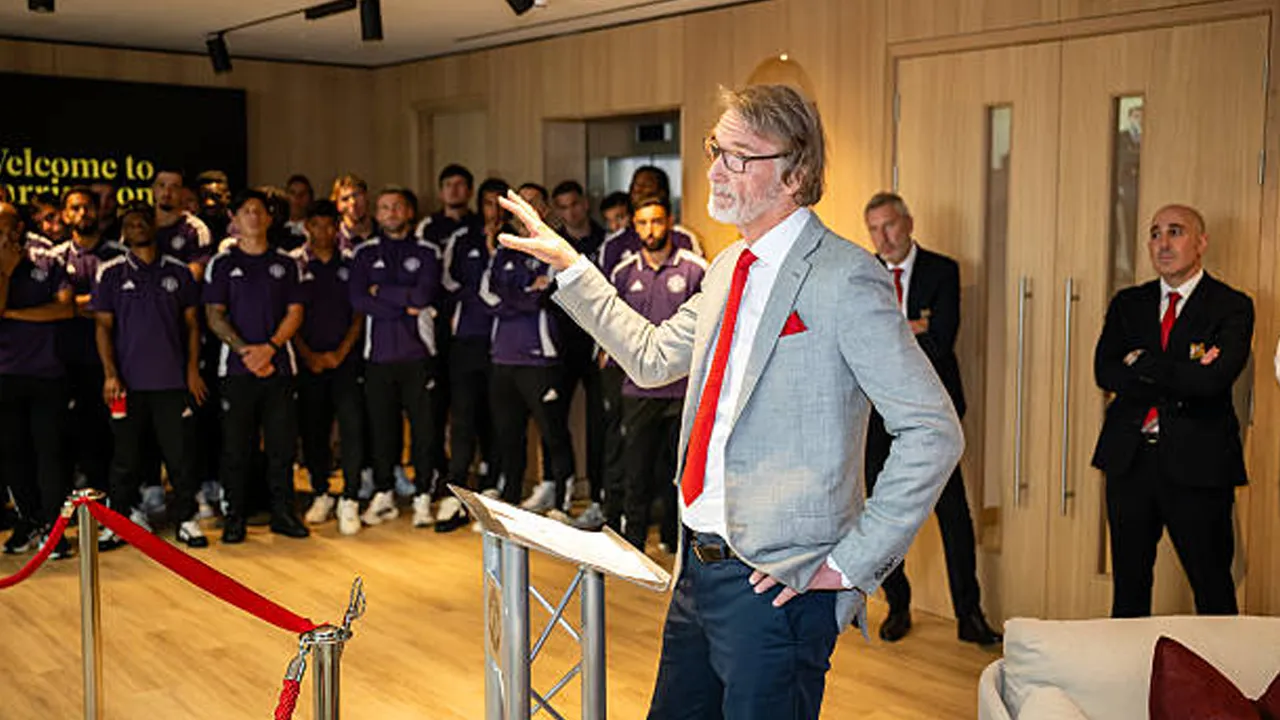 Komentar Imigrasi Picu Kontroversi, FA Pertimbangkan Sanksi Sir Jim Ratcliffe?