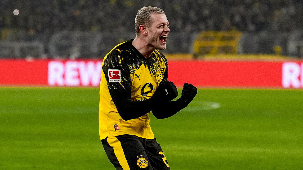 Manchester United Masukkan Julian Ryerson ke Daftar Target Musim Panas