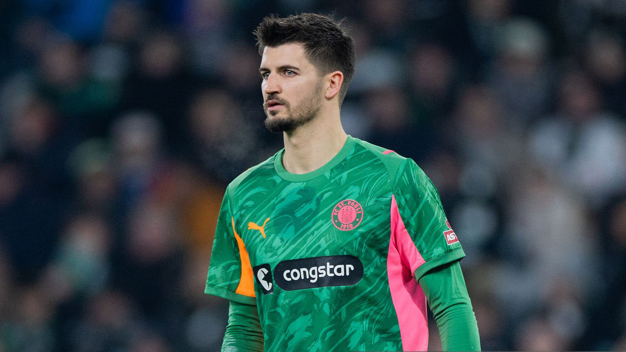 Nikola Vasilj Ungkap Sebab Kekalahan Telak St Pauli dari Leverkusen