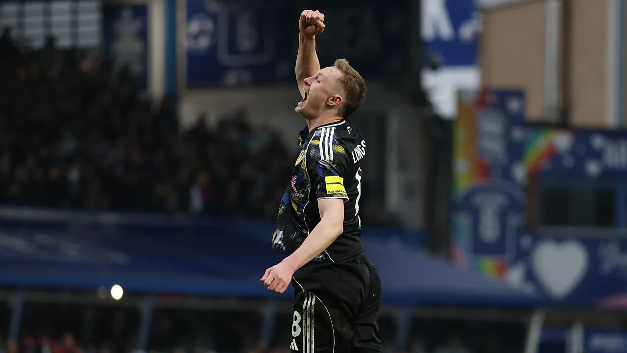 Sean Longstaff Bahagia Jalani Laga Penuh Usai Pulih dari Cedera