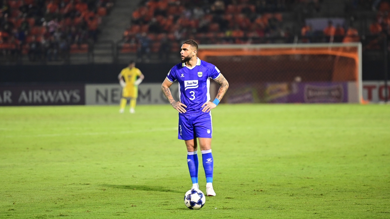 Tidak Punya Cedera Bawaan, Alasan Kurzawa Lolos Tes Medis