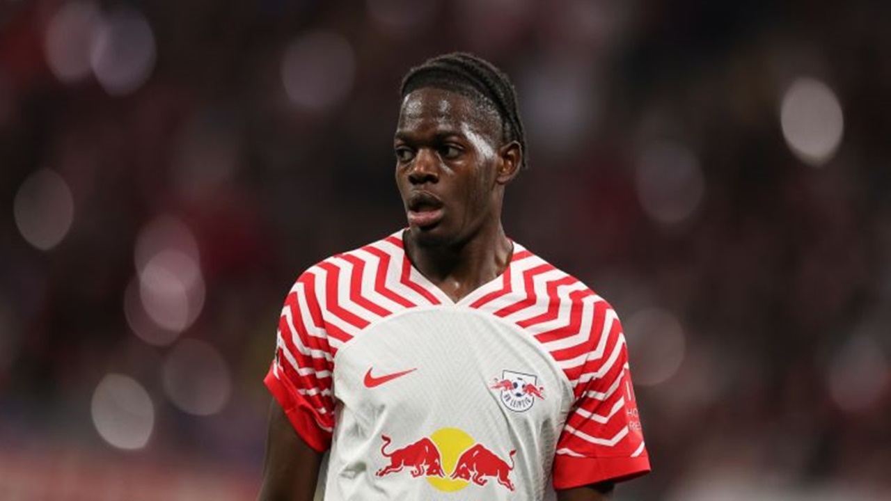 Tottenham Incar Transfer Defender Perancis Milik RB Leipzig