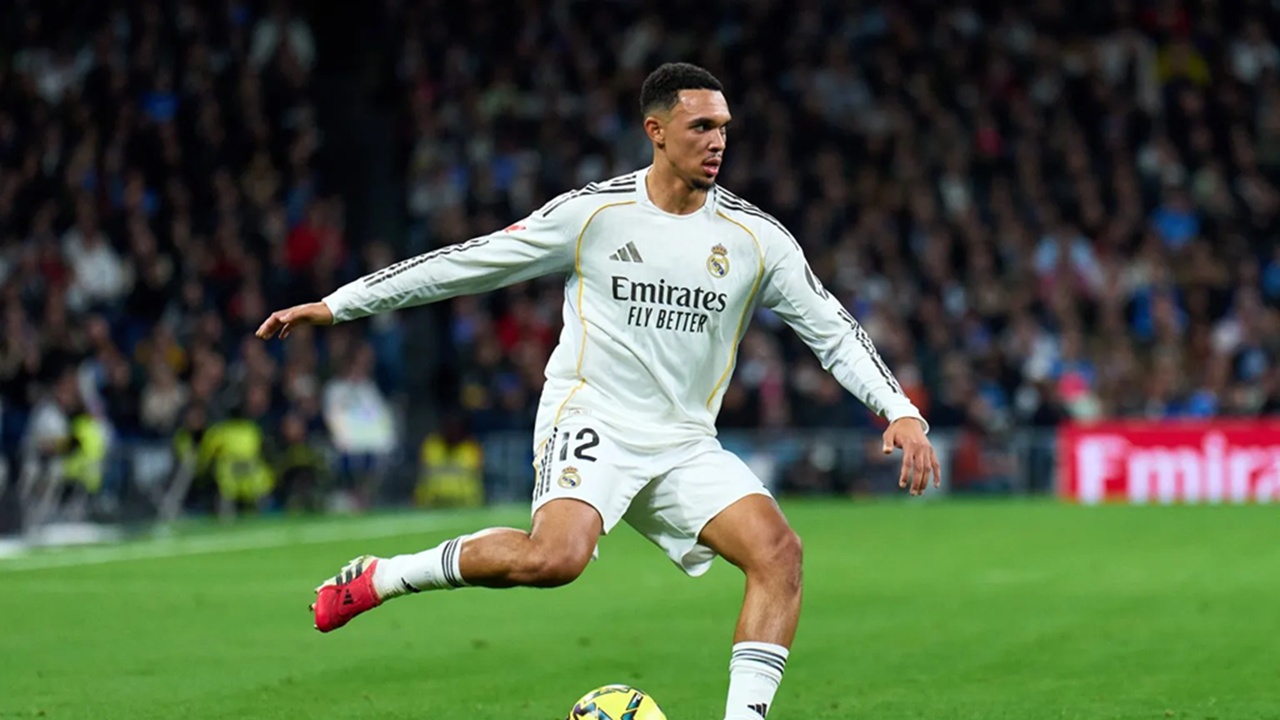 Trent Alexander-Arnold Dipastikan Akan Jadi Starter Lawan Benfica