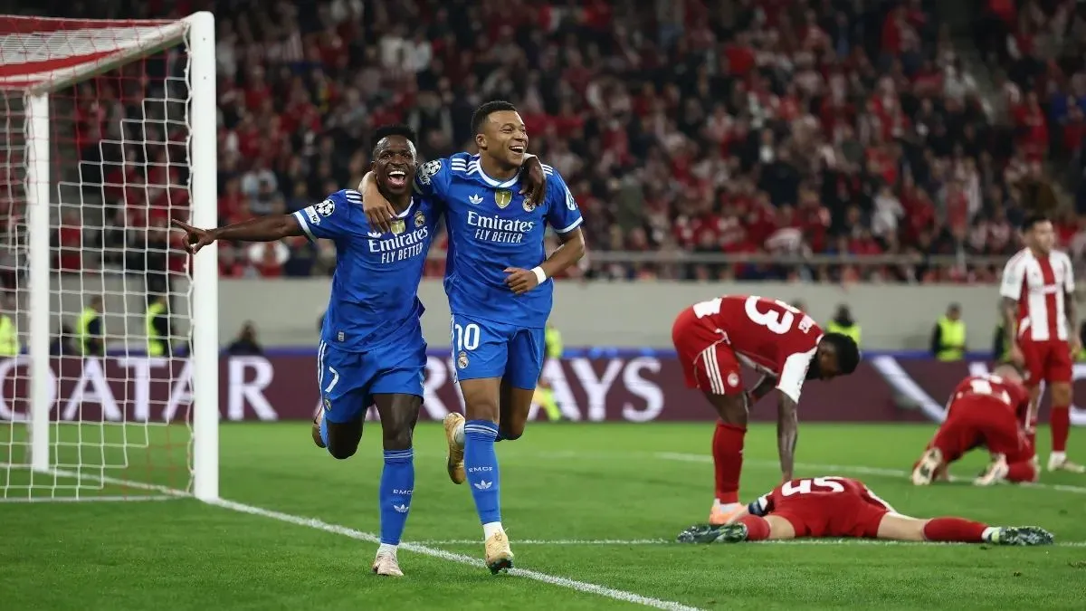 Vinicius Junior Ungkap Perannya dalam Kedatangan Mbappe - sumber: (footballespana)