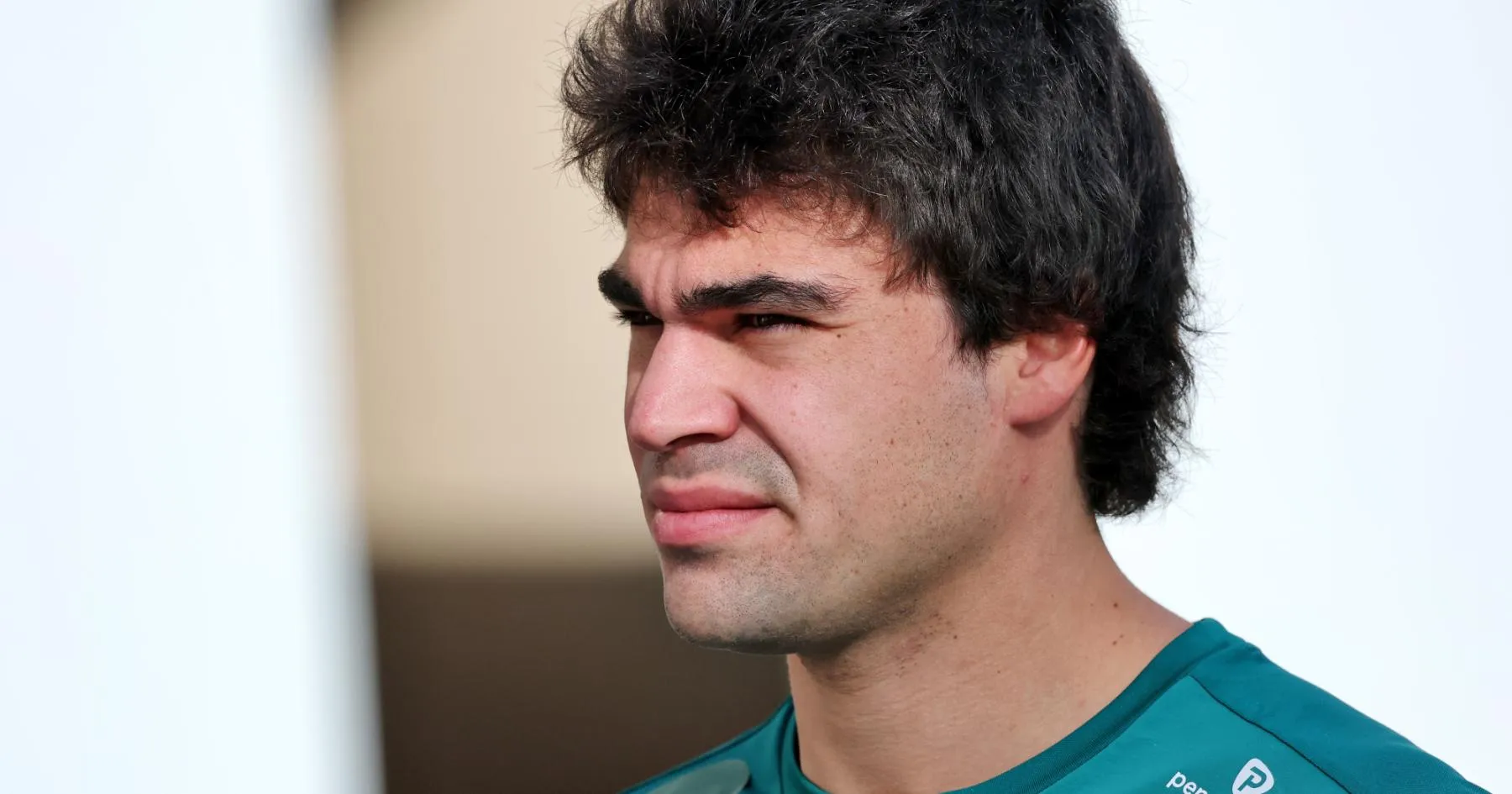 Aston Martin Tanggapi Kritik Pedas Lance Stroll - sumber: (racingnews365)