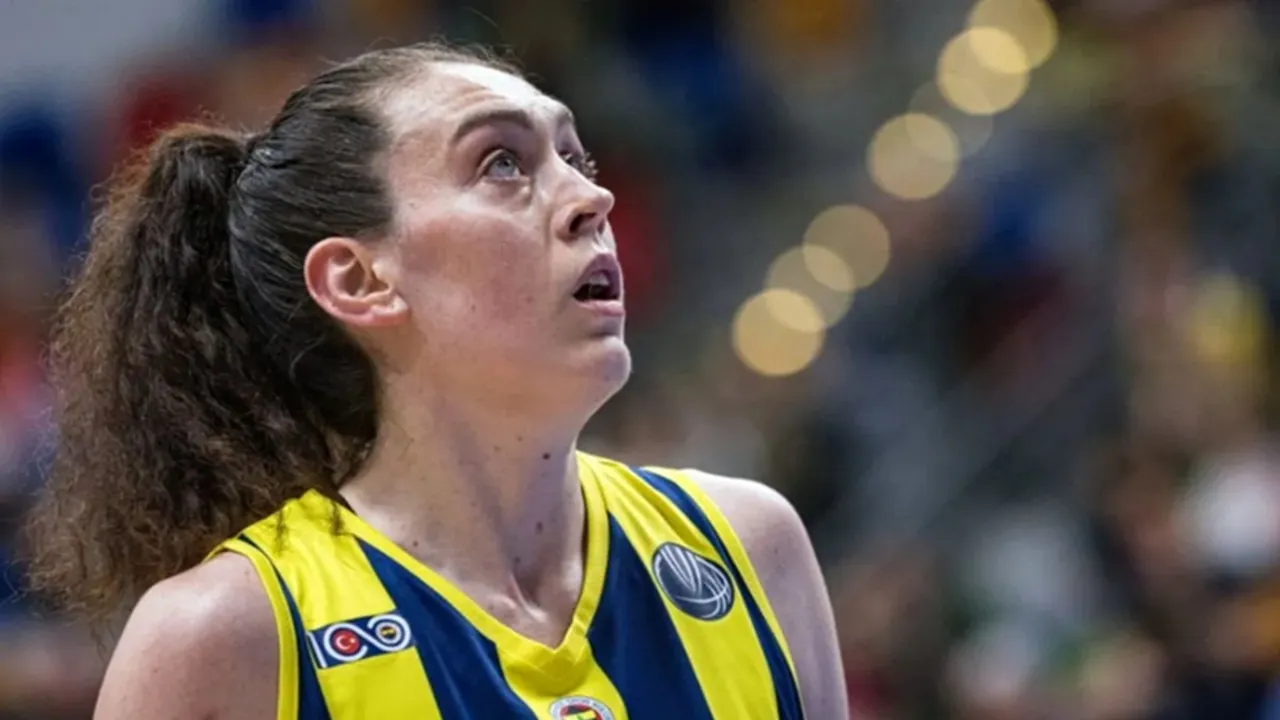 Breanna Stewart Mulai Petualangan Baru Bersama Fenerbahce
