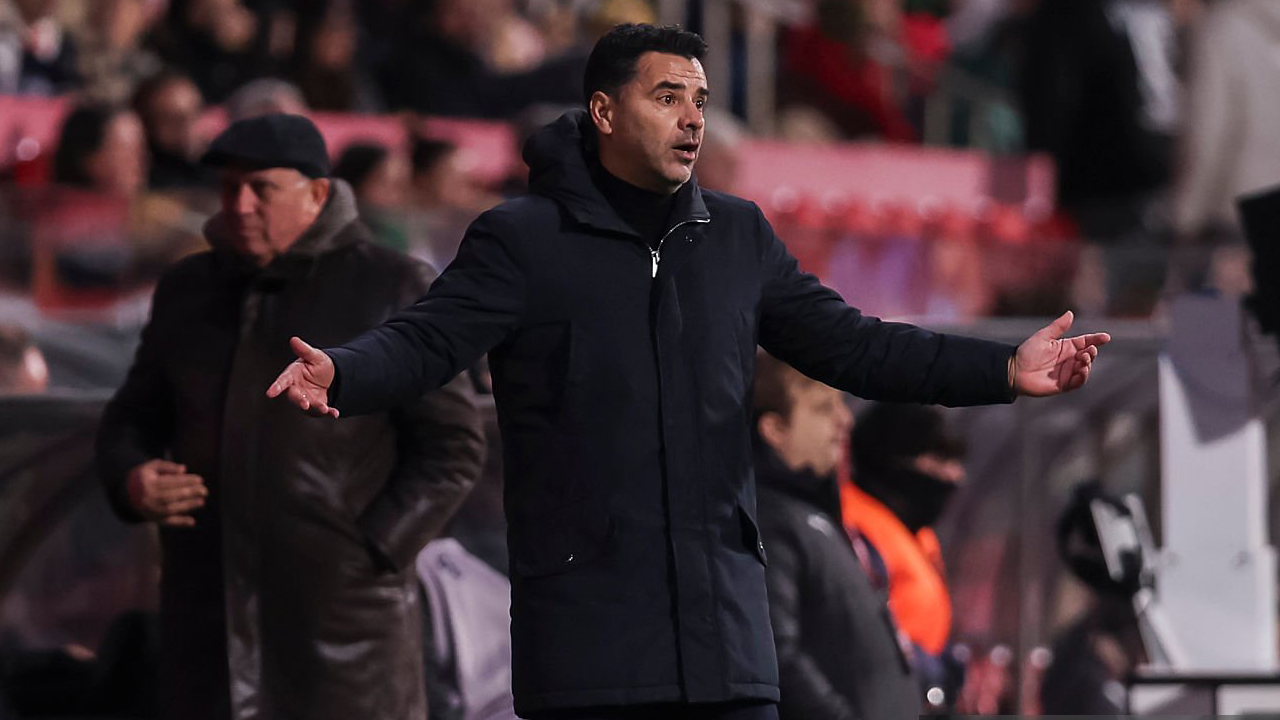 Gol Girona Diprotes Barcelona, Michel Sanchez Beri Tanggapan Santai