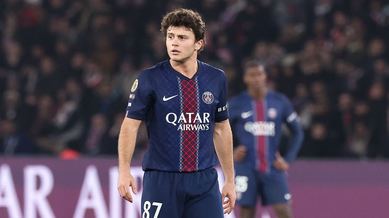 Joao Neves Pastikan Ruang Ganti PSG Tetap Solid Usai Kritik Dembele