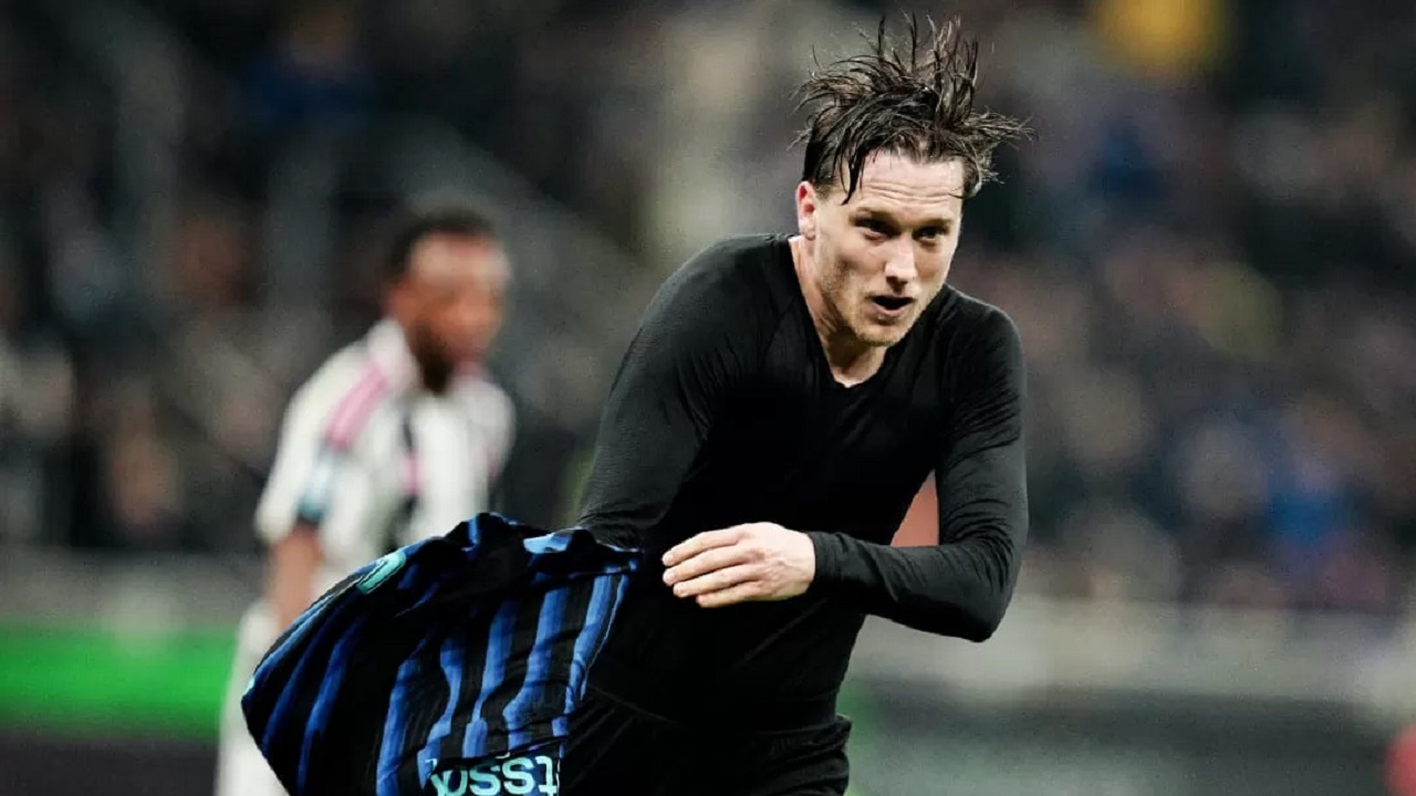 Media Italia: Gol Piotr Zielinski Jadi Poster Scudetto Inter di Musim Ini