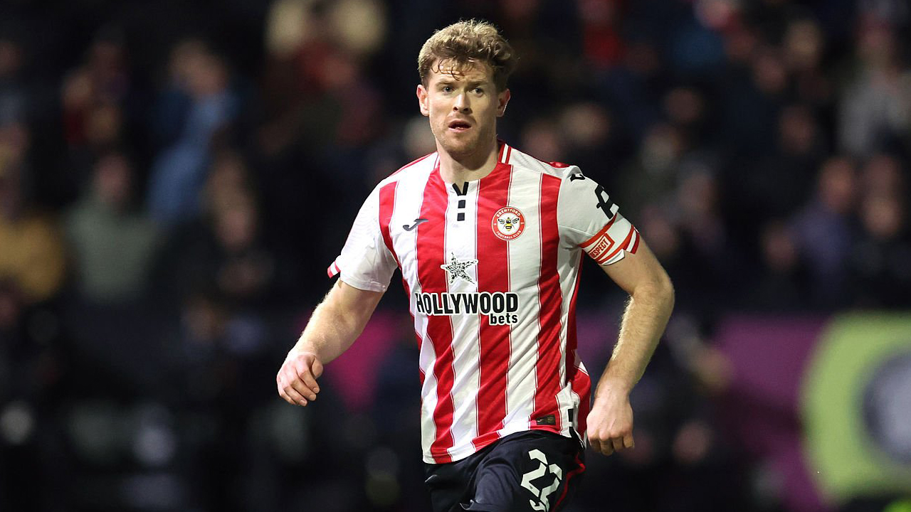 Nathan Collins Lega Usai Brentford Lolos ke Putaran Kelima Piala FA