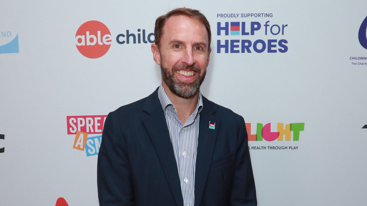 Tak Lagi Latih Inggris, Gareth Southgate Tetap Aktif dan Produktif